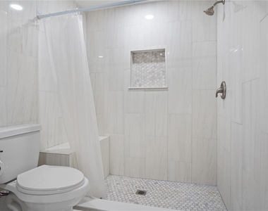 1207 Coda Court - Photo Thumbnail 20