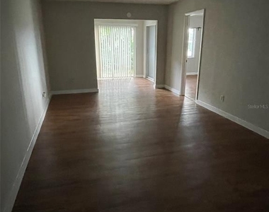 2001 San Marcos Drive Se - Photo Thumbnail 4