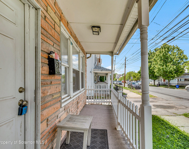 538 River Street - Photo Thumbnail 17