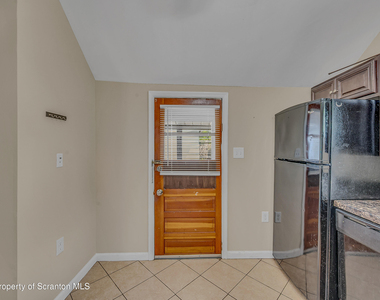 538 River Street - Photo Thumbnail 8
