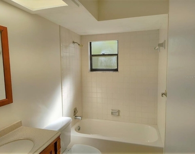 9731 Sw 200th Court - Photo Thumbnail 10