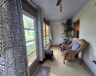 608 Midway Drive - Photo Thumbnail 18