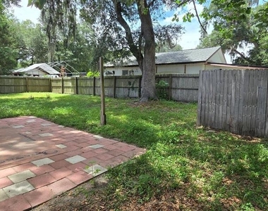 5401 Nw 63rd Place - Photo Thumbnail 15