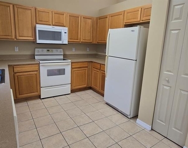 7 Pine Run Terrace - Photo Thumbnail 2