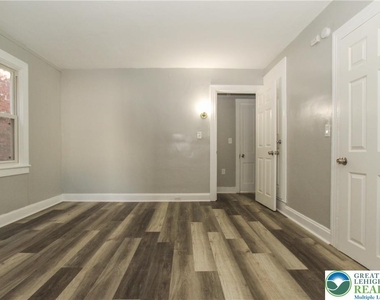 35 N 7th - Photo Thumbnail 12