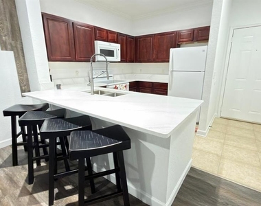 1301 Tuscan Terrace - Photo Thumbnail 45
