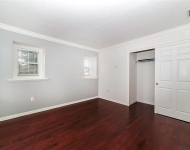 10124 Malpas Point - Photo Thumbnail 18