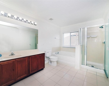 10124 Malpas Point - Photo Thumbnail 24