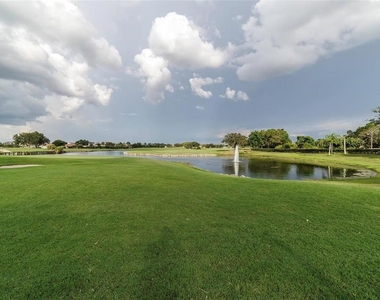 10124 Malpas Point - Photo Thumbnail 30
