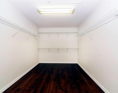 10124 Malpas Point - Photo Thumbnail 23