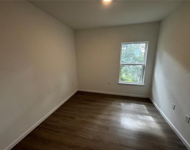 1209 Southstation Place - Photo Thumbnail 7