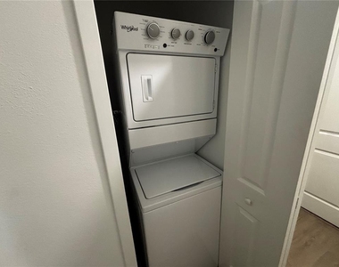 1209 Southstation Place - Photo Thumbnail 13