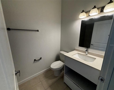 1209 Southstation Place - Photo Thumbnail 6