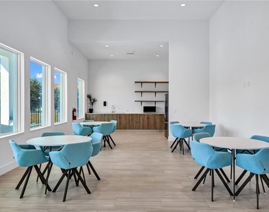 395 Famagusta Drive - Photo Thumbnail 30