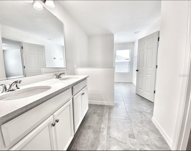 924 Avenal Lane - Photo Thumbnail 23