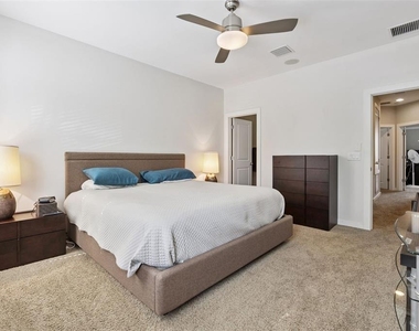 7242 Serenity Bend - Photo Thumbnail 13