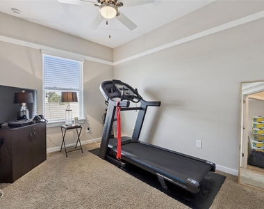 7242 Serenity Bend - Photo Thumbnail 17