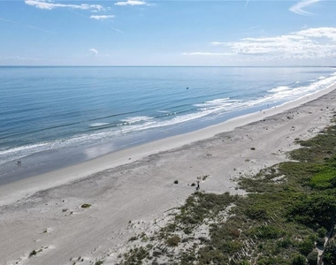 608 Beach Park Lane - Photo Thumbnail 33