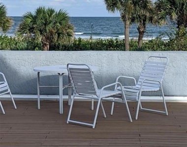 608 Beach Park Lane - Photo Thumbnail 48