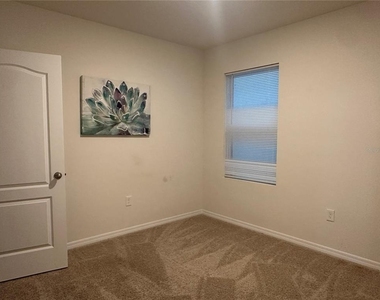 1454 Mary Belle Avenue - Photo Thumbnail 5