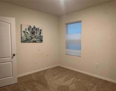 1454 Mary Belle Avenue - Photo Thumbnail 6