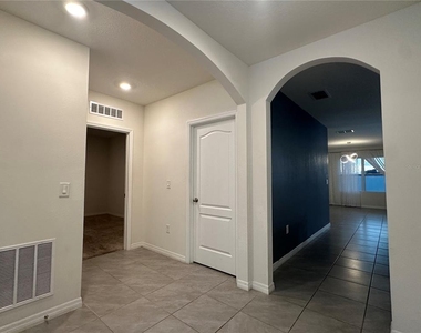 1454 Mary Belle Avenue - Photo Thumbnail 14
