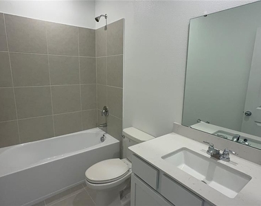 3061 Chromatic Street - Photo Thumbnail 16