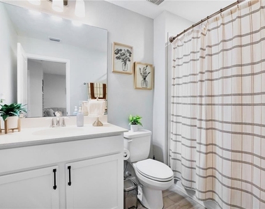 14808 Harvest Street - Photo Thumbnail 15