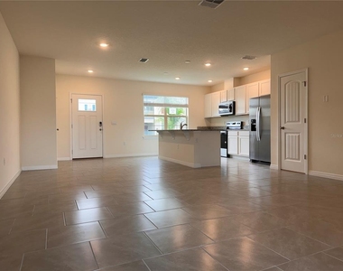 17085 Water Spring Boulevard - Photo Thumbnail 3