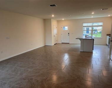 17085 Water Spring Boulevard - Photo Thumbnail 11