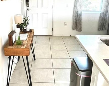 3322 Composition Street - Photo Thumbnail 5