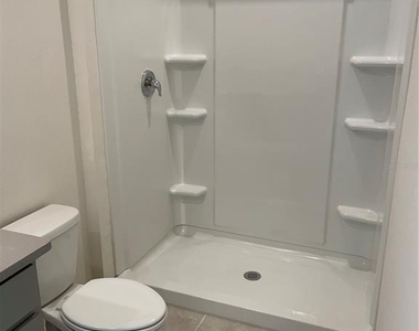 3057 Canary Avenue - Photo Thumbnail 15