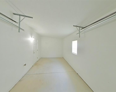 3780 Se 141st Lane - Photo Thumbnail 9