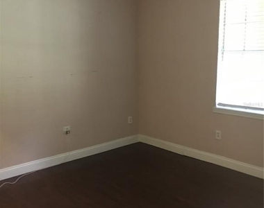 2572 Robert Trent Jones Drive - Photo Thumbnail 10