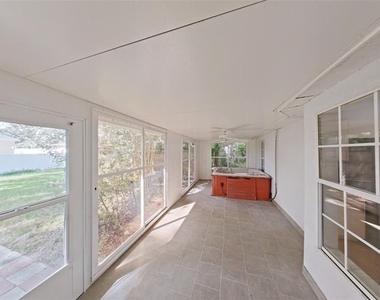 7750 Sw 100th Street - Photo Thumbnail 9