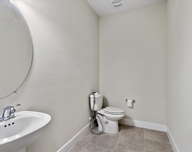 3980 Meandering Bay Drive - Photo Thumbnail 30