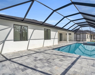 9108 Santa Lucia Drive - Photo Thumbnail 8