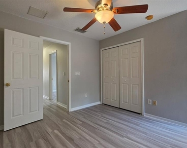 14432 Pleach Street - Photo Thumbnail 7