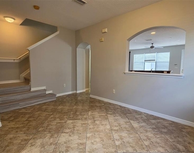 14432 Pleach Street - Photo Thumbnail 2