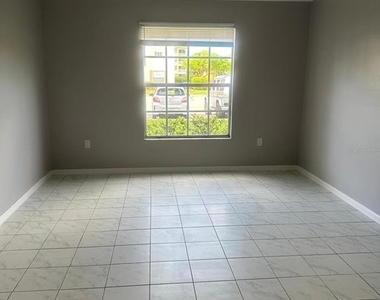 1767 Four Mile Cove Parkway - Photo Thumbnail 3