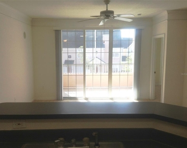 6663 Queens Borough Avenue - Photo Thumbnail 7
