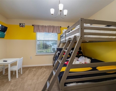 269 Primrose Drive - Photo Thumbnail 7