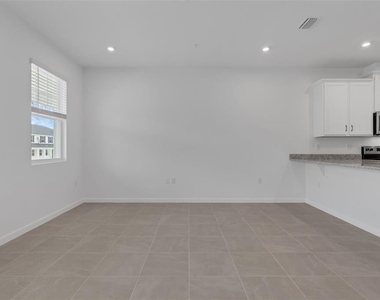 3239 Gardenia Reserve St - Photo Thumbnail 3