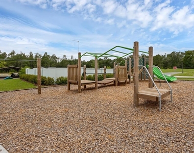 3239 Gardenia Reserve St - Photo Thumbnail 29