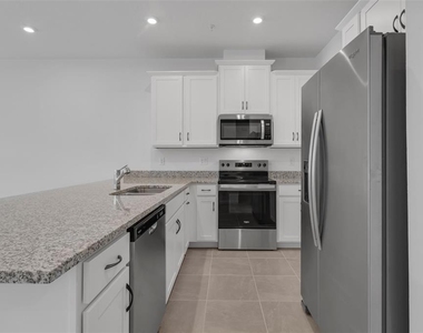 3239 Gardenia Reserve St - Photo Thumbnail 7