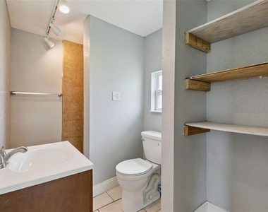 320 Dummitt Avenue - Photo Thumbnail 13