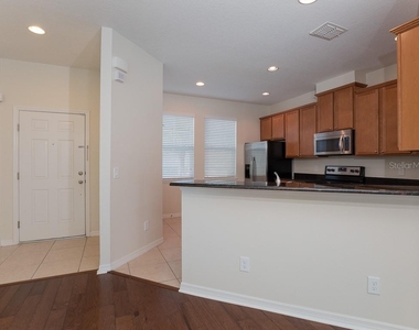 12230 Langstaff Drive - Photo Thumbnail 5