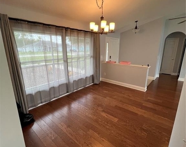 917 Marquee Drive - Photo Thumbnail 1