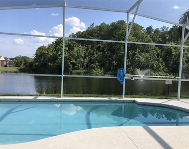 2673 Chatham Circle - Photo Thumbnail 32