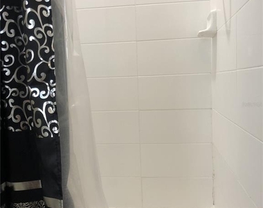 2673 Chatham Circle - Photo Thumbnail 19